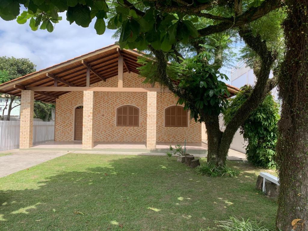 Praia A 200M Casa Centrinho Dos Ingleses Florianópolis Esterno foto